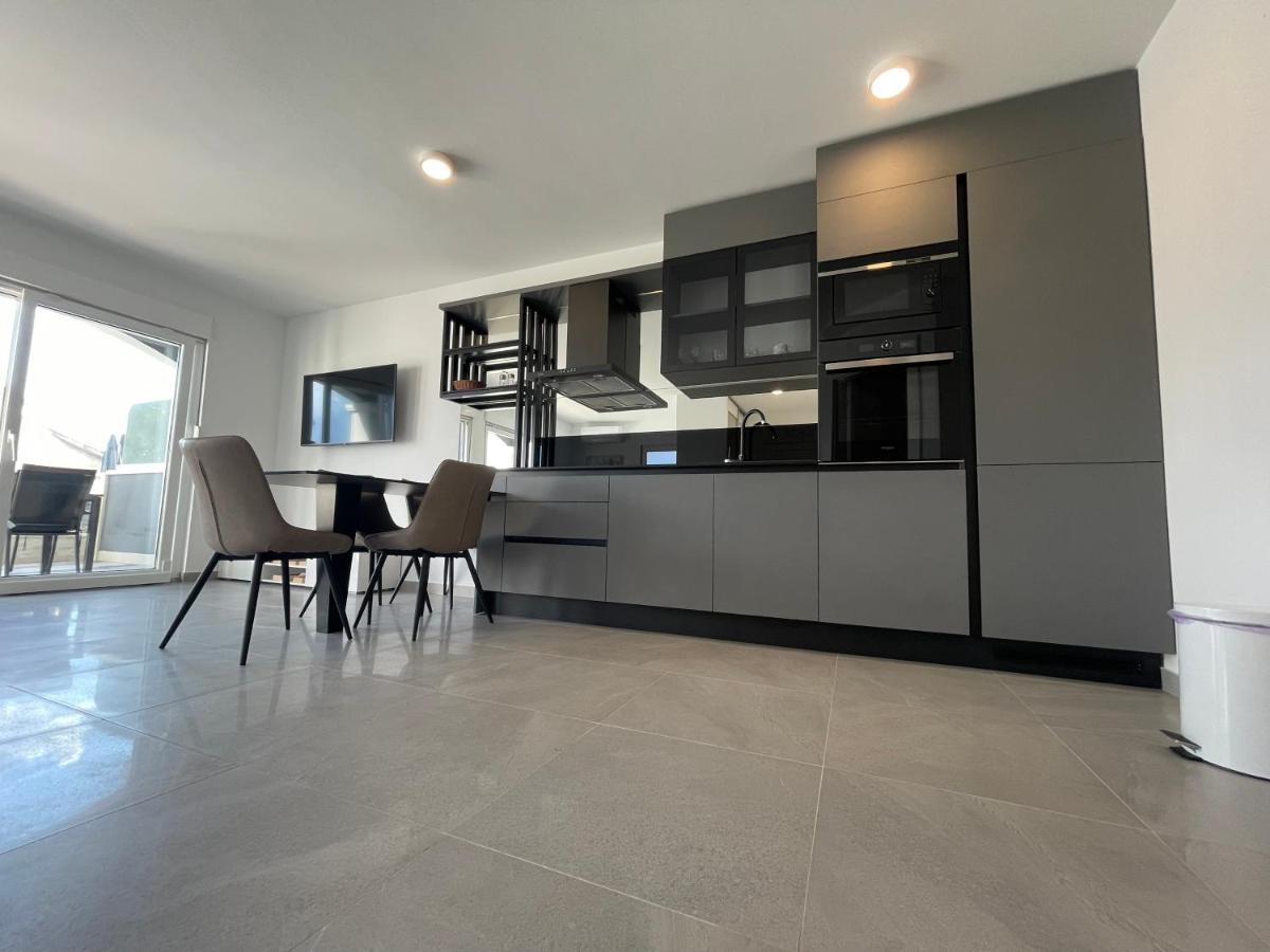 Villa Omazic Трогир Экстерьер фото